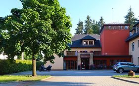 Golf Hotel Morris